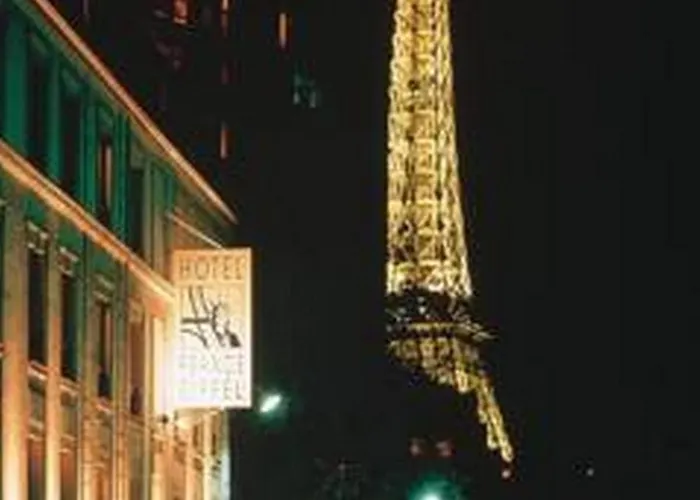 Hotel France Eiffel Parigi